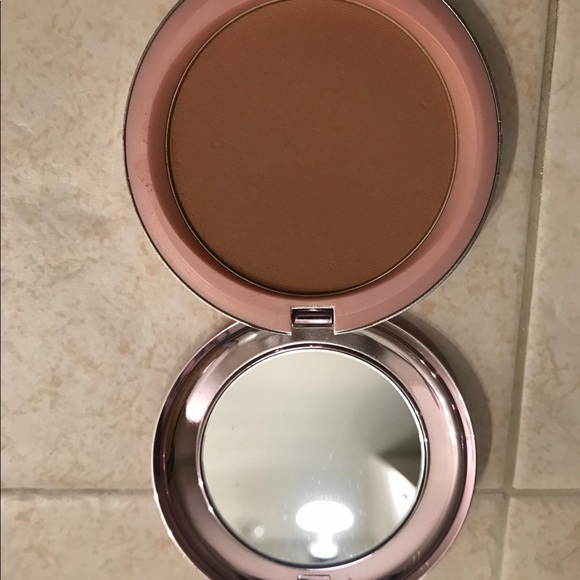 MAC - Picture 3 of 4